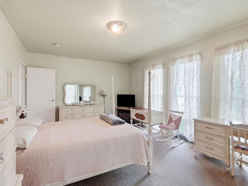 1408 Brown Road, Columbus, OH 43223 Photo 18