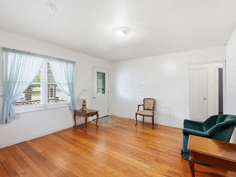 1408 Brown Road, Columbus, OH 43223 Photo 6