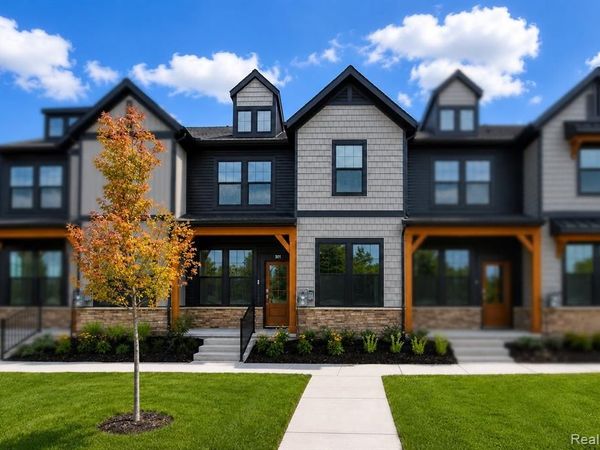 301 Lantana Drive , Brighton, MI 48116