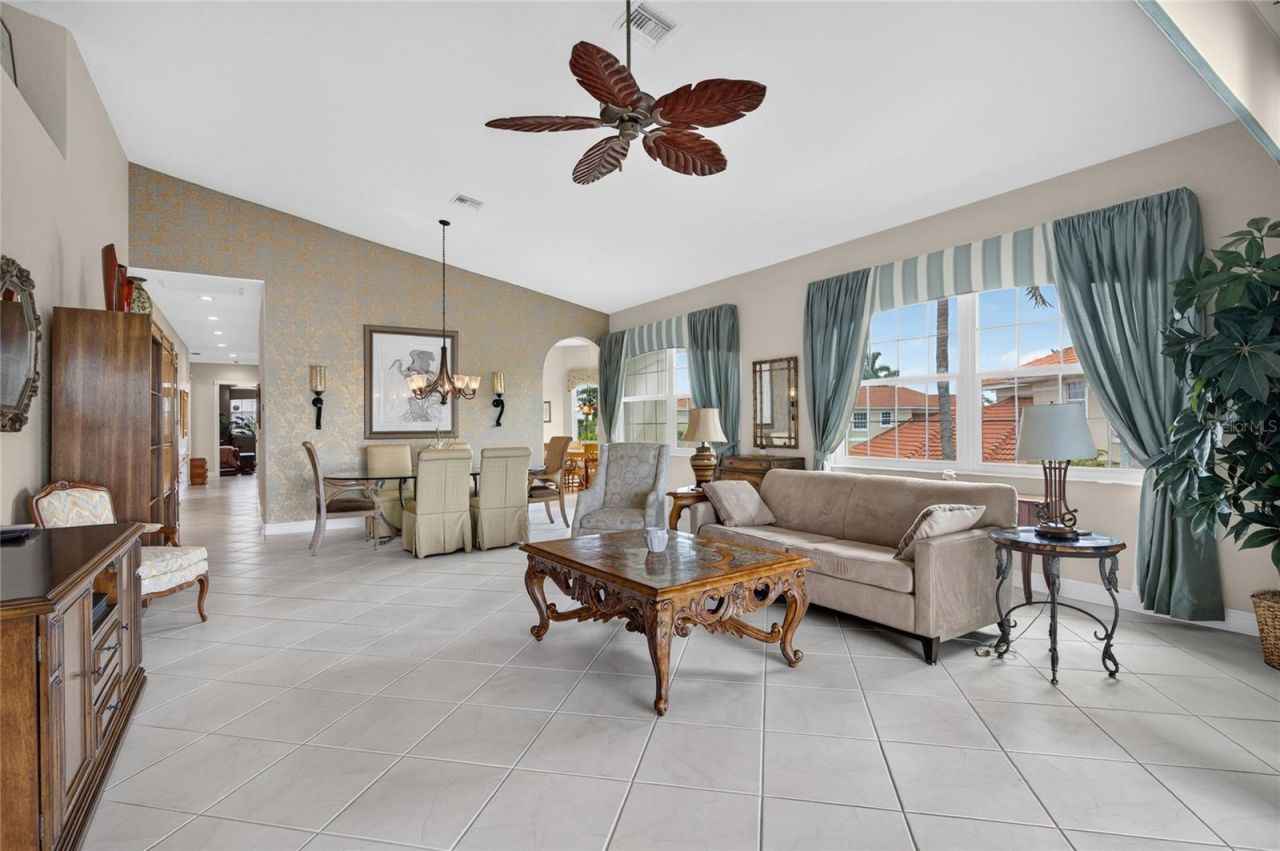 2590 Tarpon Cove Drive, Unit 821, Punta Gorda, FL 33950 Photo