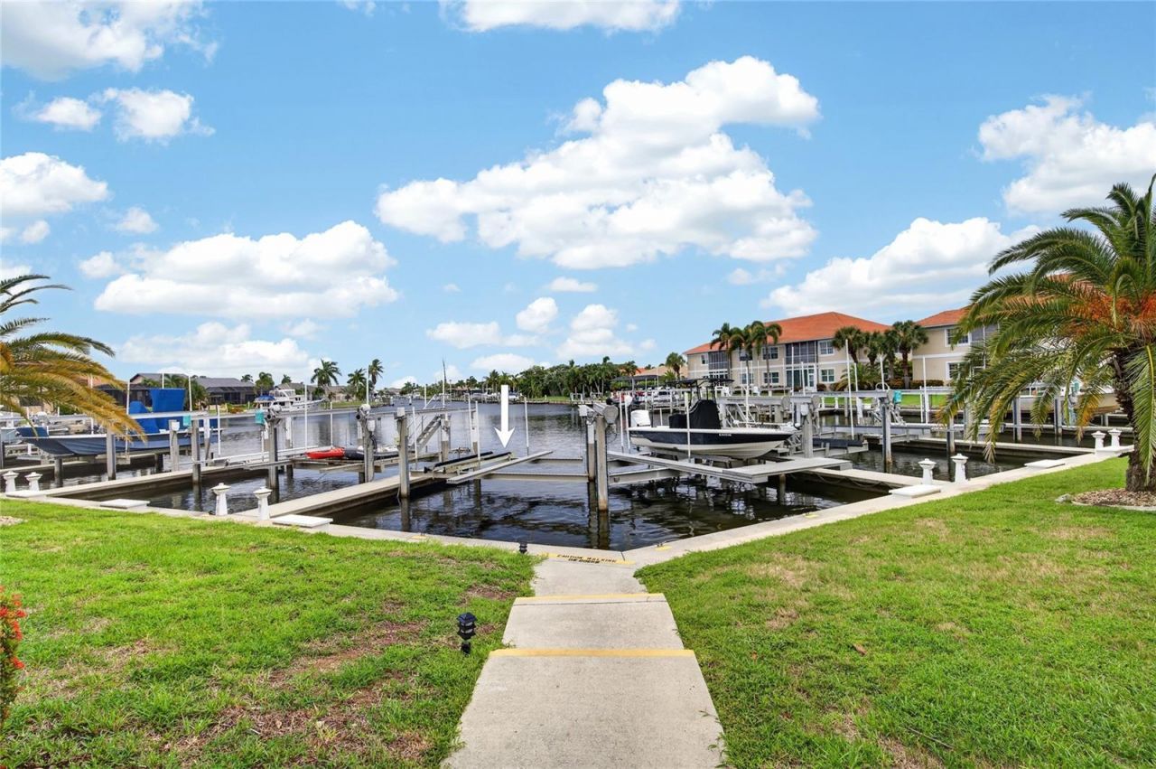 2590 Tarpon Cove Drive, Unit 821, Punta Gorda, FL 33950 Photo
