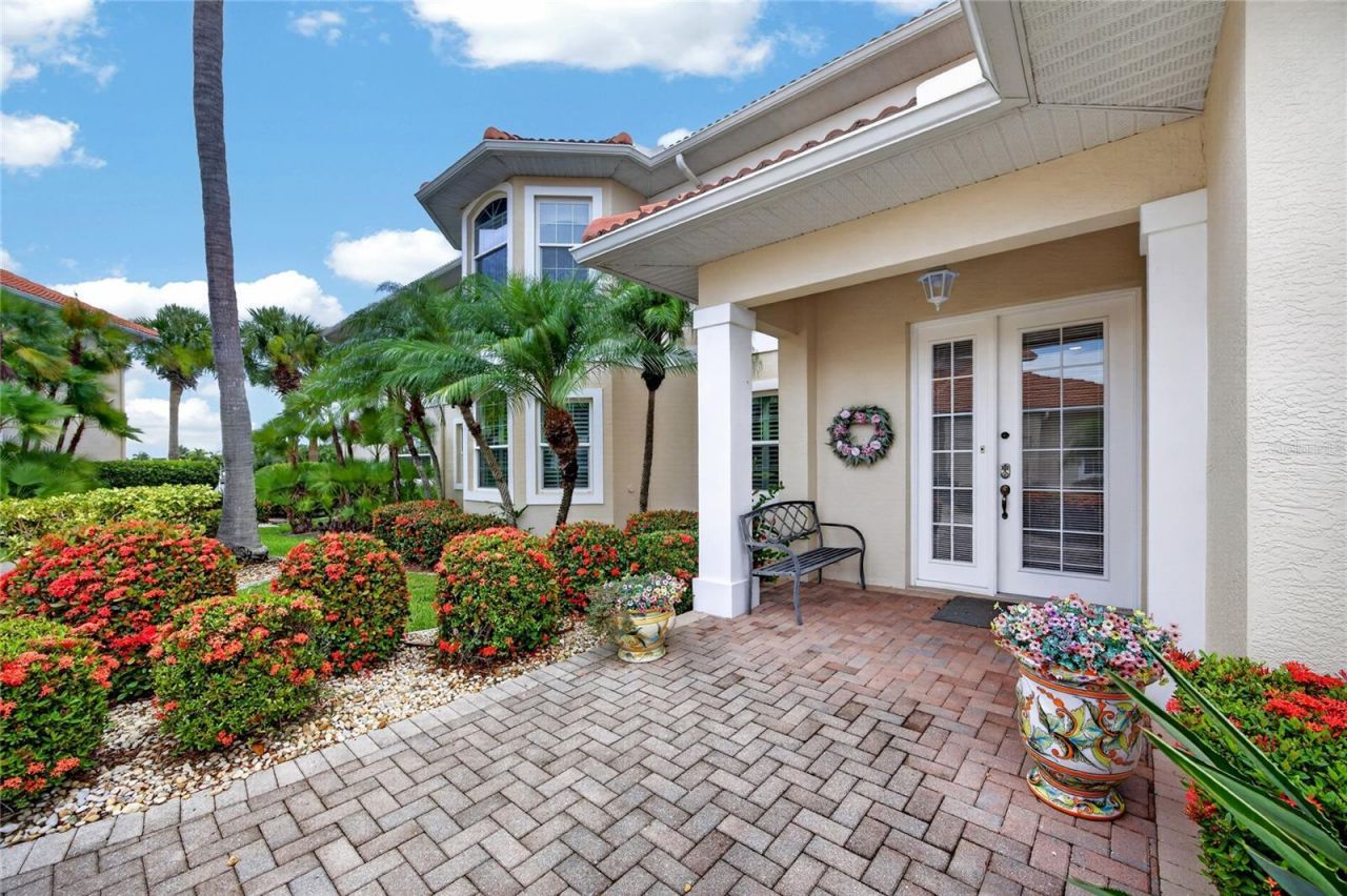2590 Tarpon Cove Drive, Unit 821, Punta Gorda, FL 33950 Photo