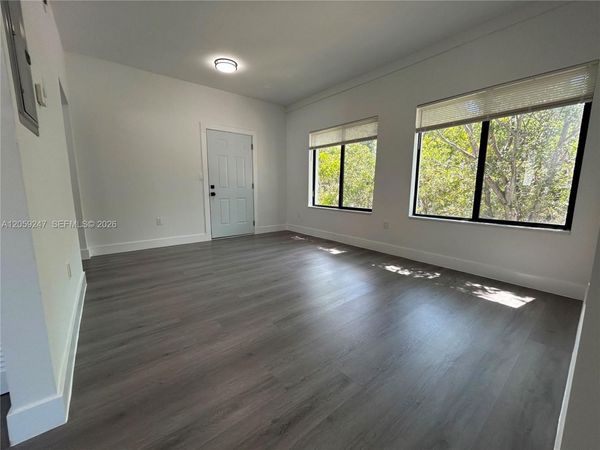 638 SW 21st Ave , Unit 4, Miami, FL 33135