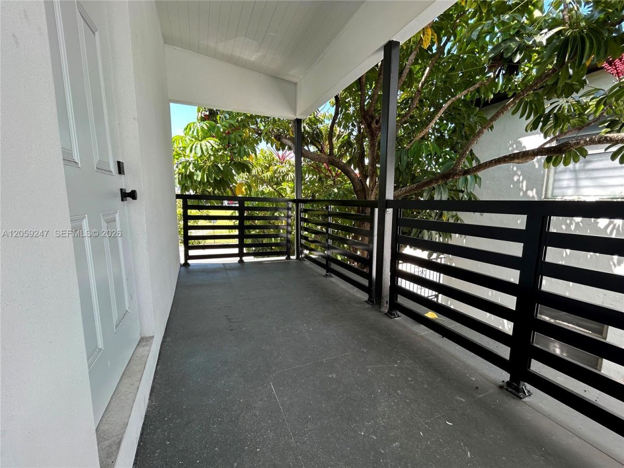 638 SW 21st Ave, Unit 4, Miami, FL 33135 Photo
