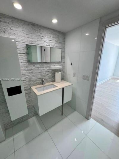 777 NE 62nd St, Unit C303, Miami, FL 33138 Photo