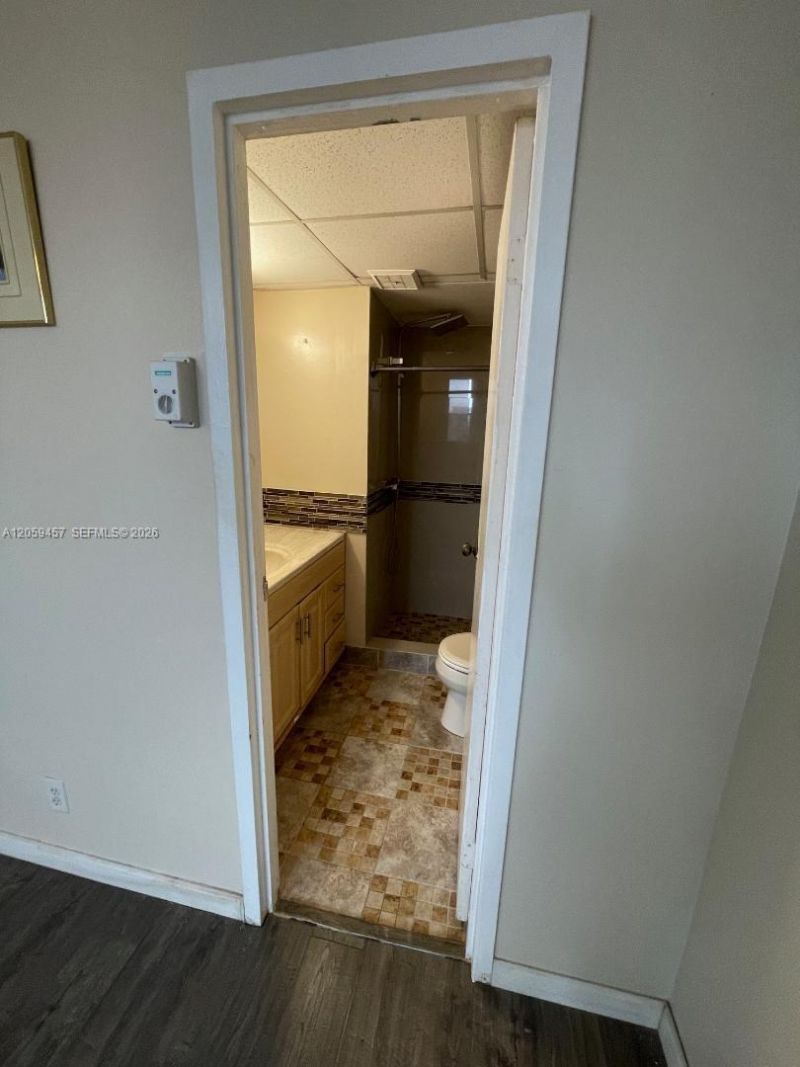 2821 Somerset Dr, Unit 312, Lauderdale Lakes, FL 33311 Photo