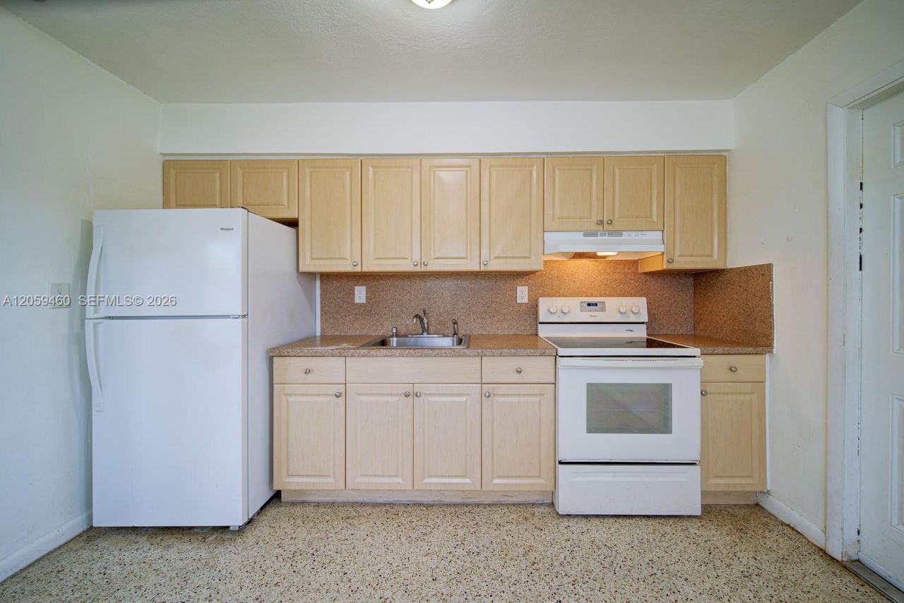 7358 SW 23rd St, Unit 1, Miami, FL 33155 Photo