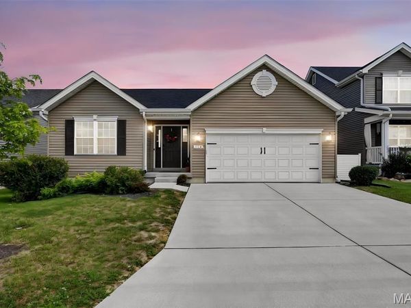 134 Liberty Valley Drive, Foristell, MO 63348