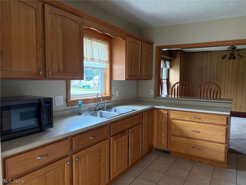 2265 Main Street , Midvale, OH 44653 Photo 5