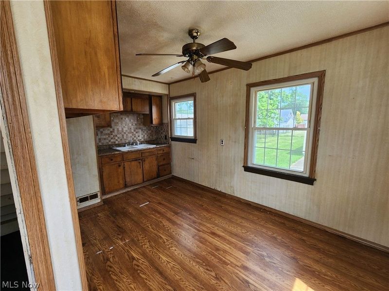 783 Belvedere Avenue SE, Warren, OH 44484 Photo 4