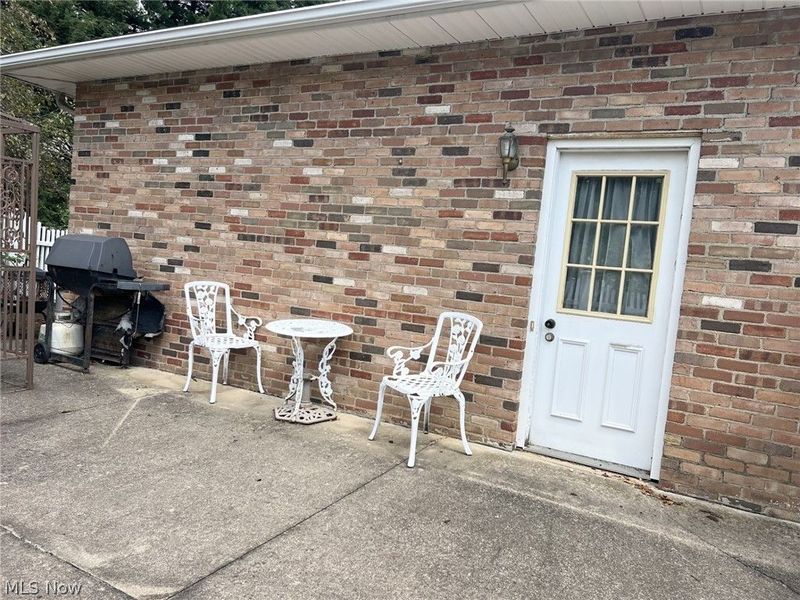 5721 Wiclif Street NE, Canton, OH 44721 Photo 8