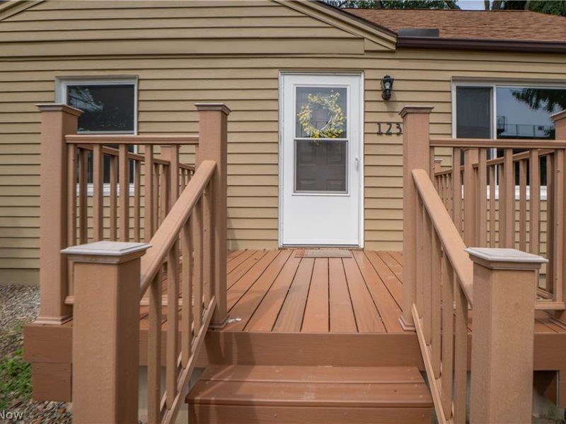1231 Bordner Avenue SW, Canton, OH 44710 Photo 3