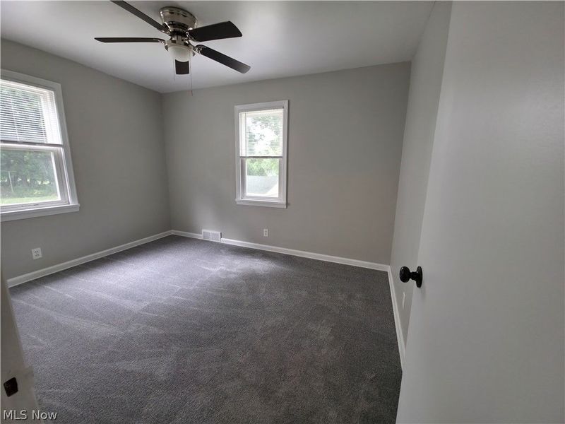 1810 Saint Elmo Avenue NE, Canton, OH 44705 Photo 22