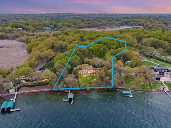 2730 Gale Road , Wayzata, MN 55391