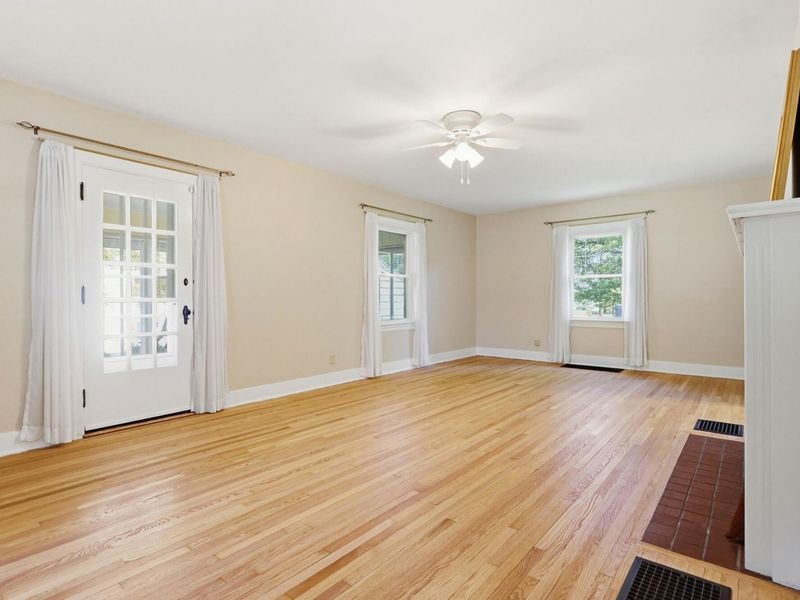 314 S Broadmoor Boulevard, Springfield, OH 45504 Photo 6