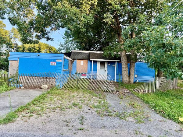 48 Cocoanut Street , Central Islip, NY 11722