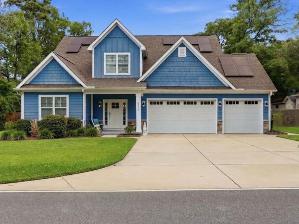 816 17th Ave. N , Surfside Beach, SC 29575
