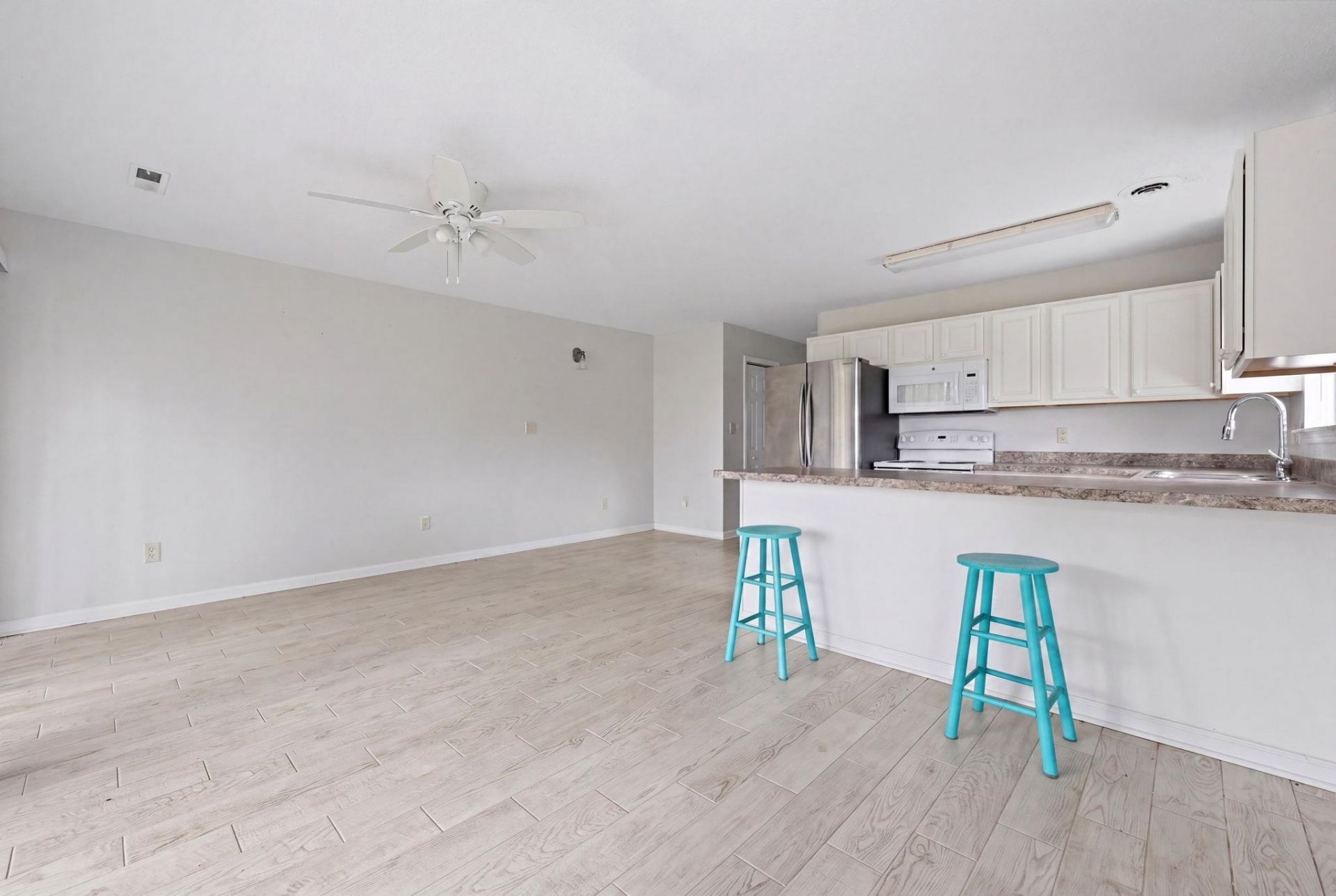 1850 Colony Dr.  Photo 19