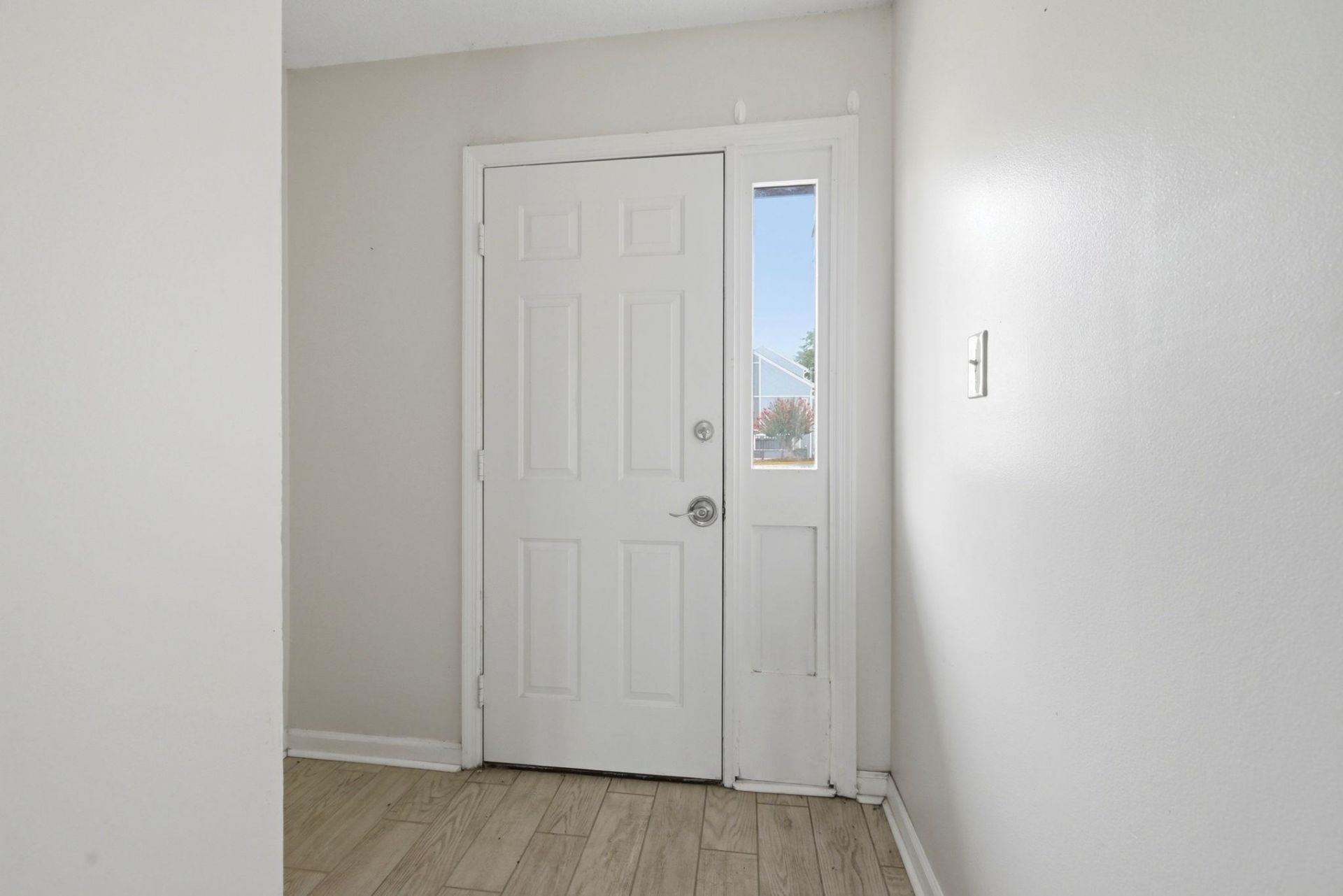 1850 Colony Dr.  Photo 6