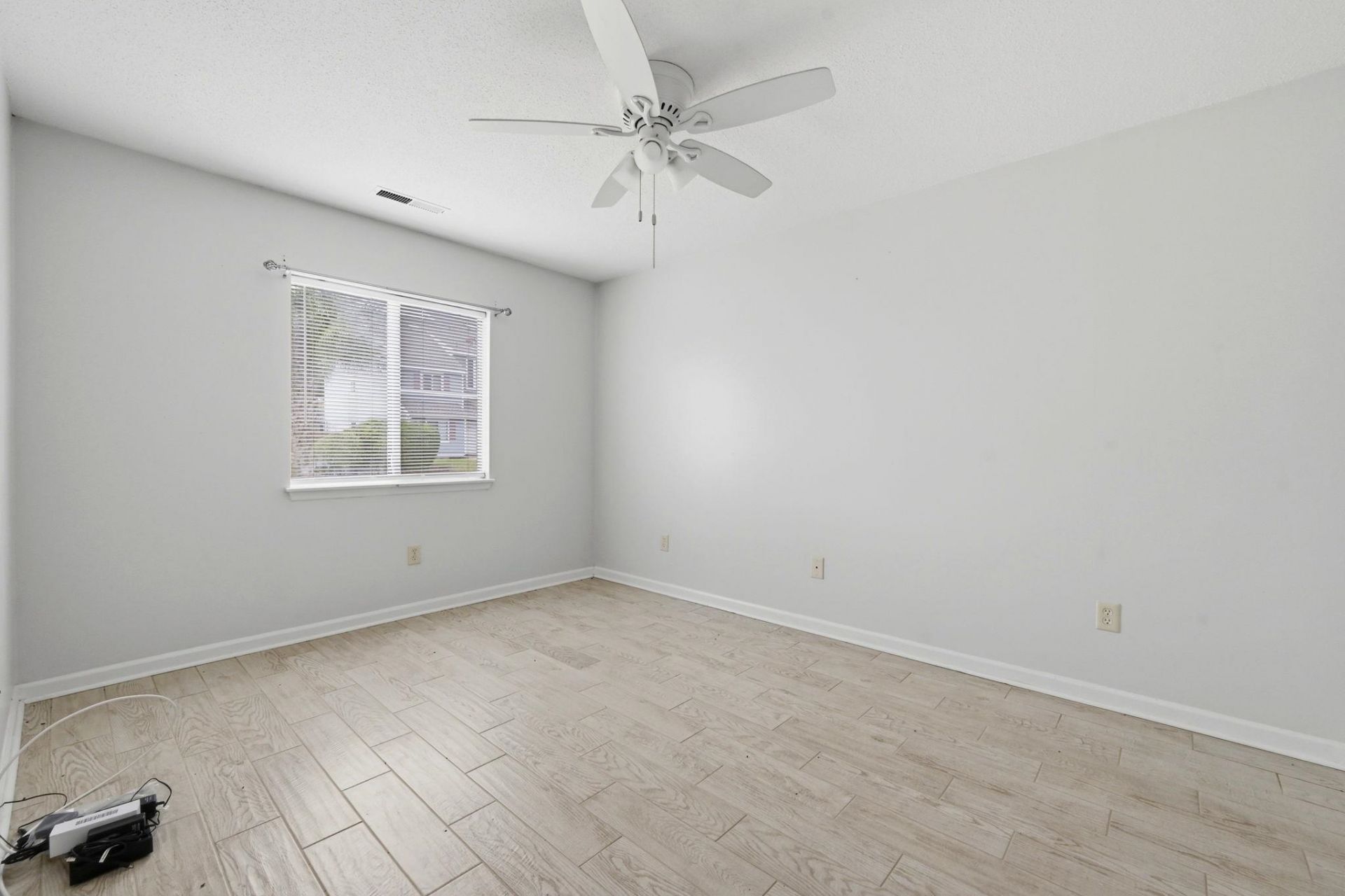 1850 Colony Dr.  Photo 7