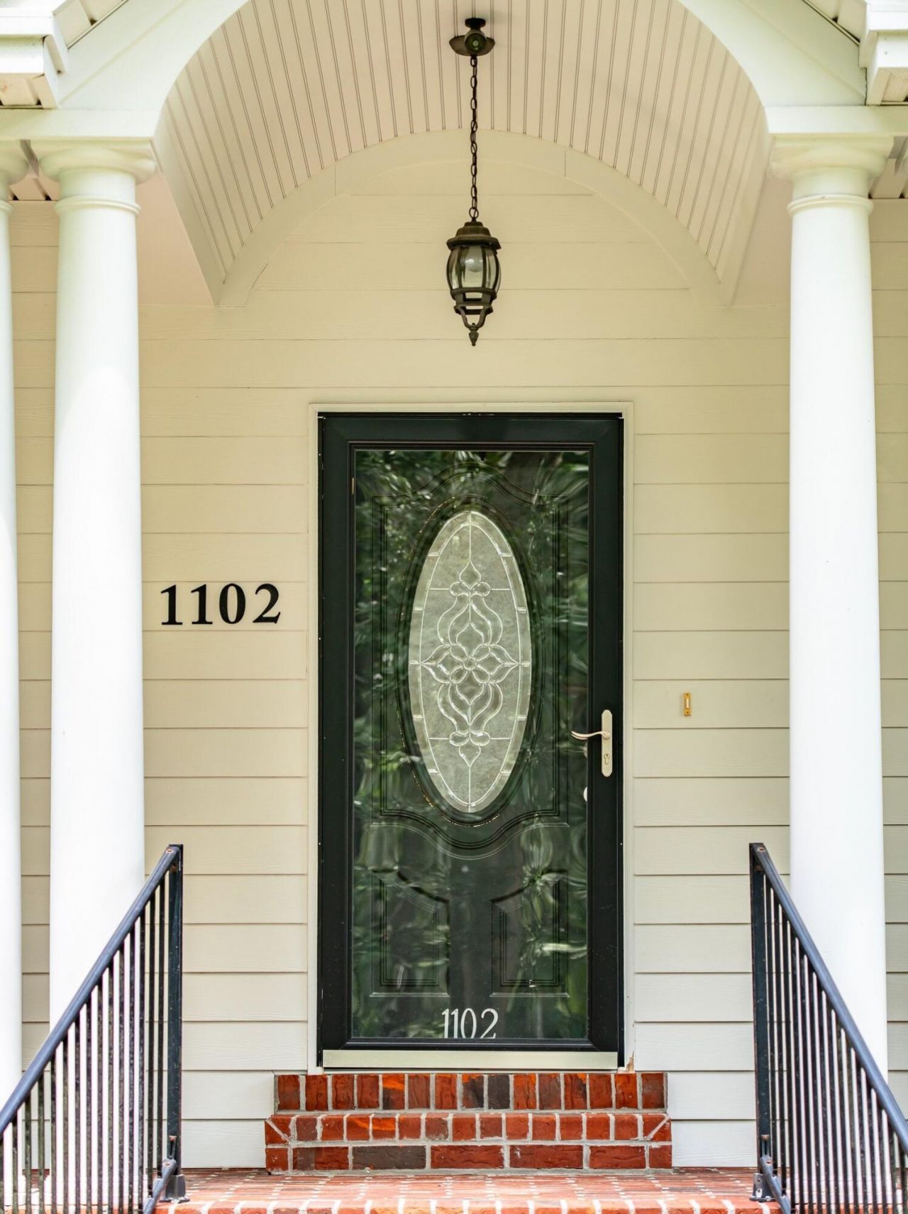 1102 S Main Street Photo 5