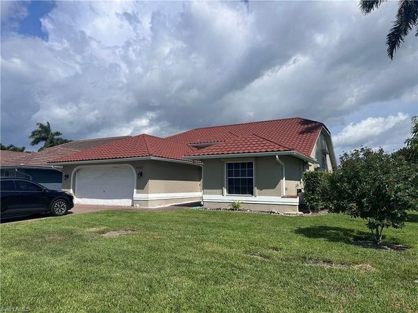 6630 Middlesex PL , NAPLES, FL 34104