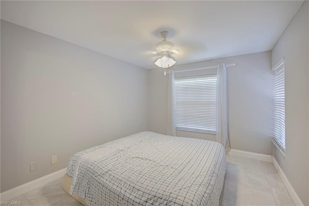 6630 Middlesex Pl, Naples, FL 34104 Photo