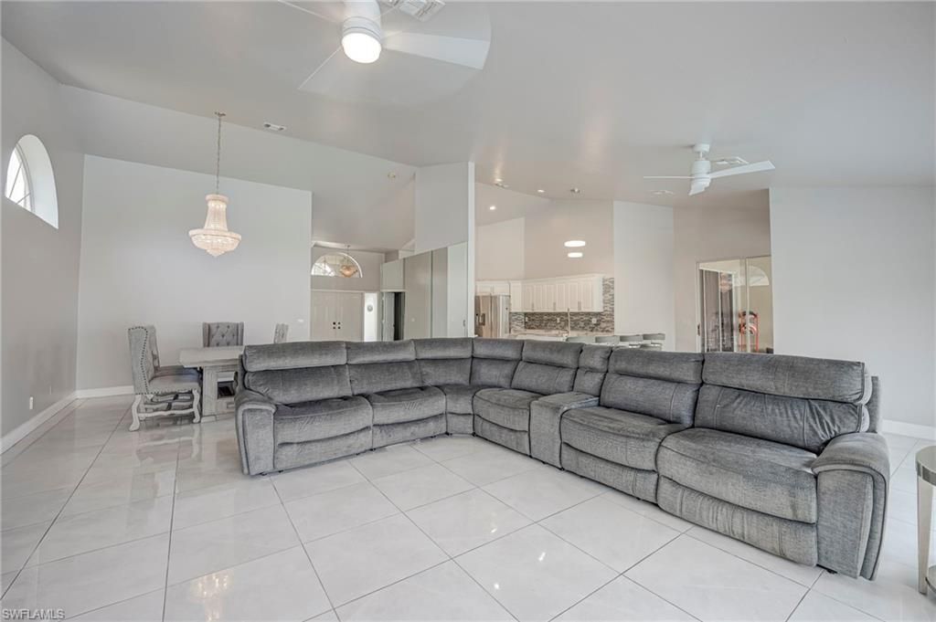 6630 Middlesex Pl, Naples, FL 34104 Photo