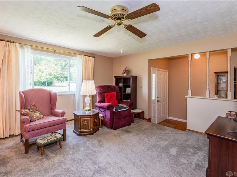 433 Kent Road, Tipp City, OH 45371 Photo 7