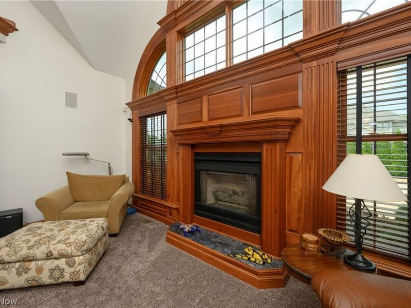 827 Mesa Verde Drive, Barberton, OH 44203 Photo 18
