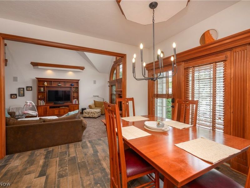 827 Mesa Verde Drive, Barberton, OH 44203 Photo 20