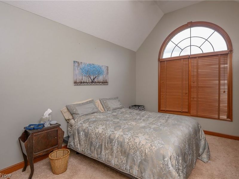827 Mesa Verde Drive, Barberton, OH 44203 Photo 33