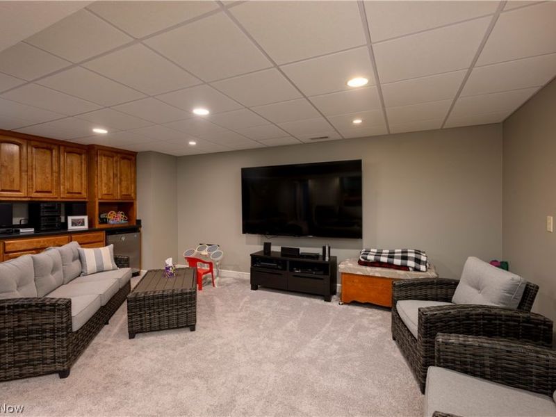 827 Mesa Verde Drive, Barberton, OH 44203 Photo 36