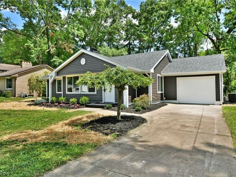 727 Truesdale Road, Boardman, OH 44511 Photo 2