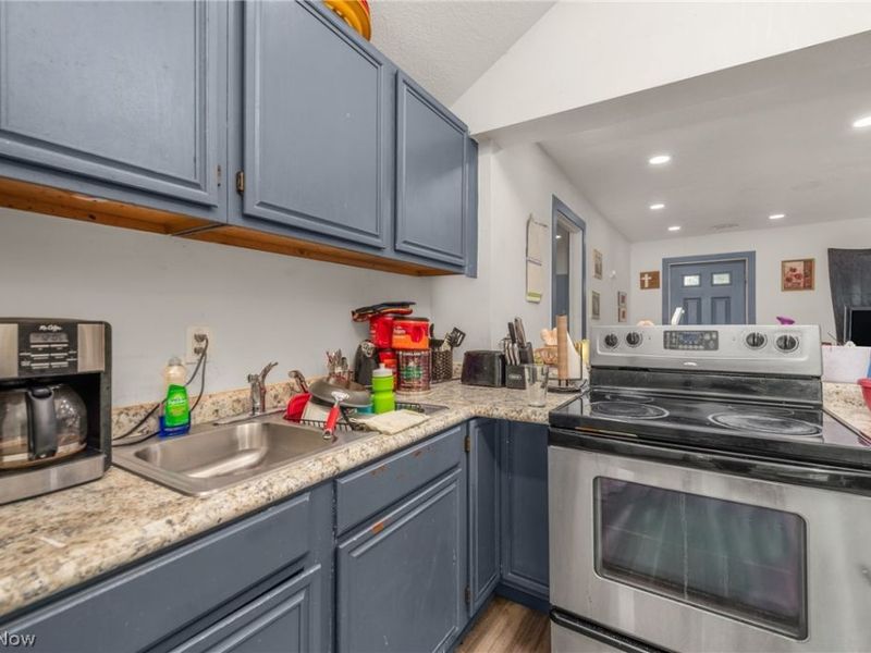 1312 W 14th Street, Lorain, OH 44052 Photo 19