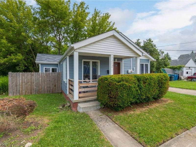 1312 W 14th Street, Lorain, OH 44052 Photo 3