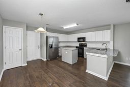 301 Bracken Drive  photo 4