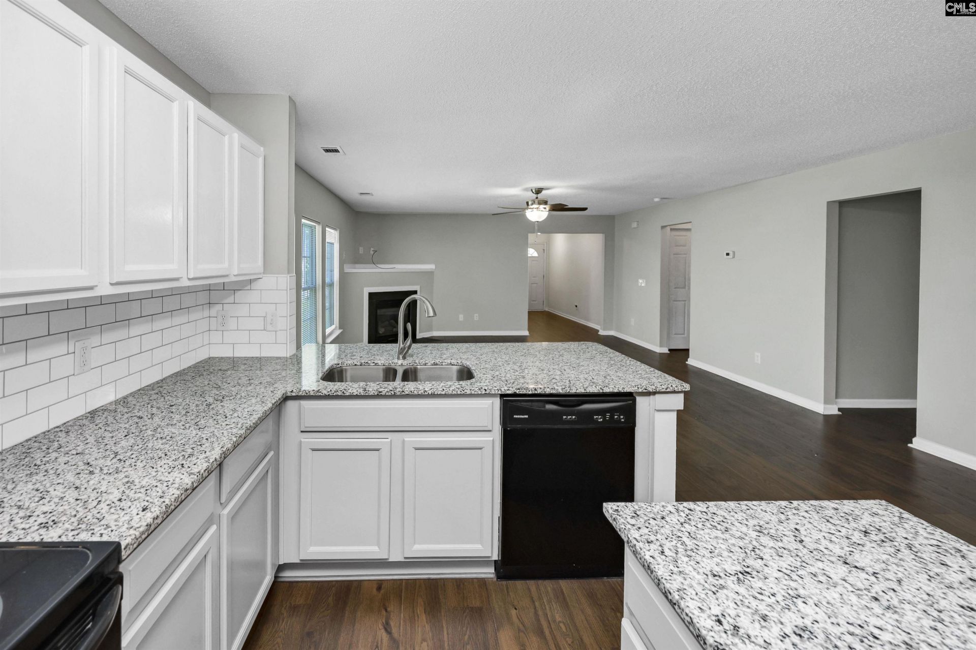 301 Bracken Drive  Photo 7