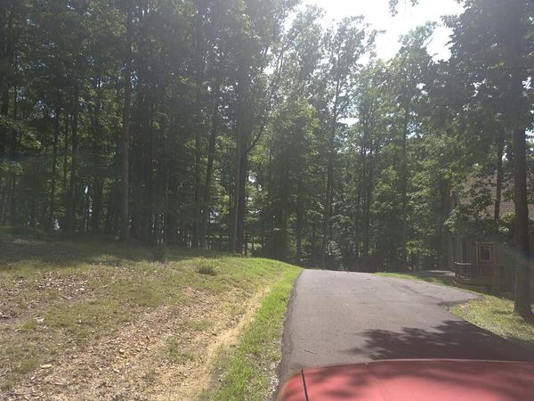 583 Cliff Park Rd, Monterey, TN 38574