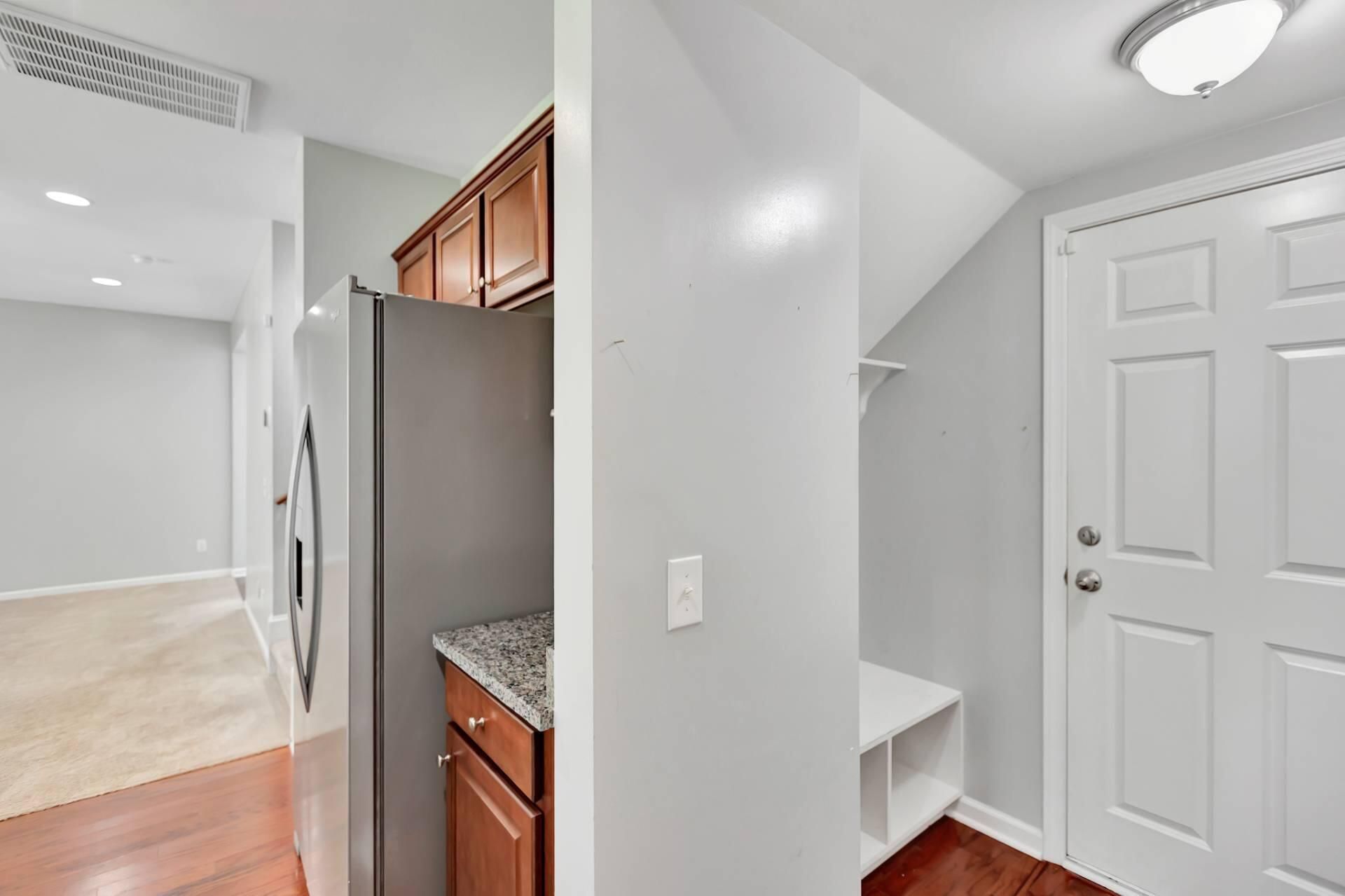 1514 Migration Point Photo 10