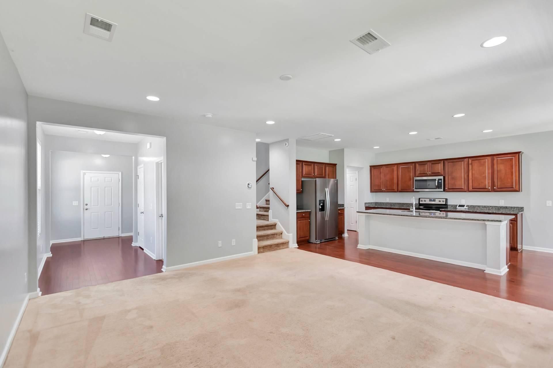 1514 Migration Point Photo 5