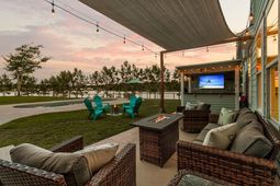 562 Pontoon Road photo 4