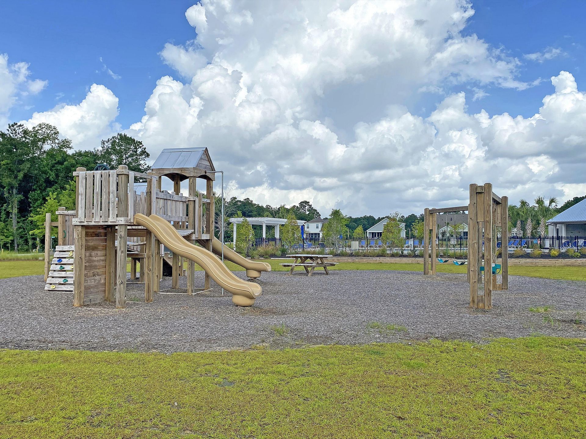 562 Pontoon Road Photo 48