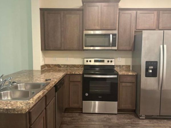 7945 ECHO SPRINGS Road, Jacksonville, FL 32256