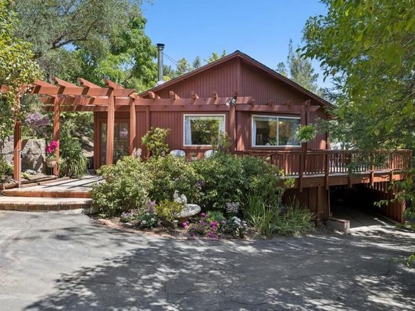 200 Jackson Street, Los Gatos, CA 95030