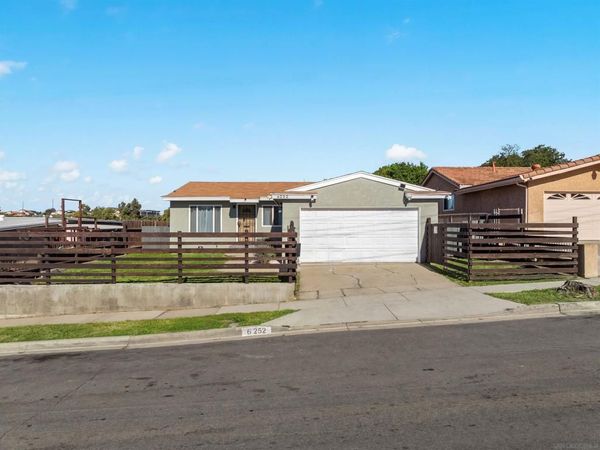 6252 Alderley, San Diego, CA 92114