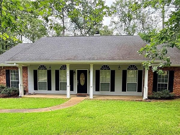 401 TIMBER RIDGE Drive, Woodworth, LA 71485