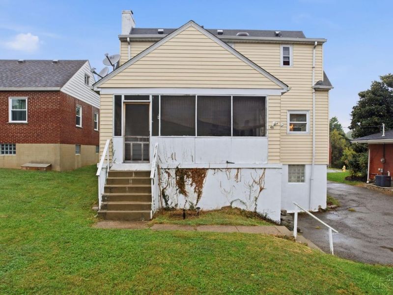 2885 W Tower Avenue, Cincinnati, OH 45238 Photo 10