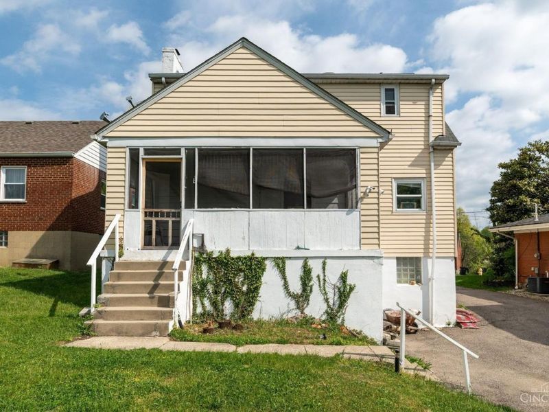 2885 W Tower Avenue, Cincinnati, OH 45238 Photo 4