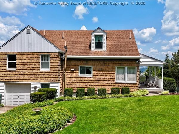 319 Mount View Drive, Charleston, WV 25314